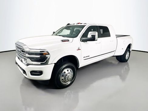 New 2026 RAM 3500 Limited w/ Towing Technology Group image 3