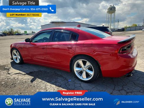 Used 2015 Dodge Charger R/T RWD image 3