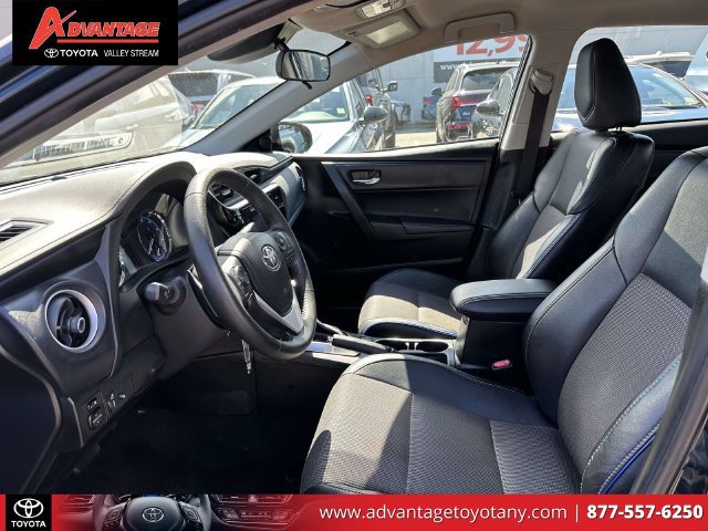 Used 2017 Toyota Corolla SE w/ Carpet Mat Package (TMS) FWD image 18