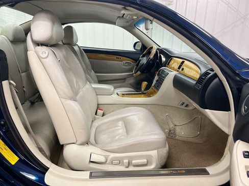 Used 2002 Lexus SC 430 Convertible image 20