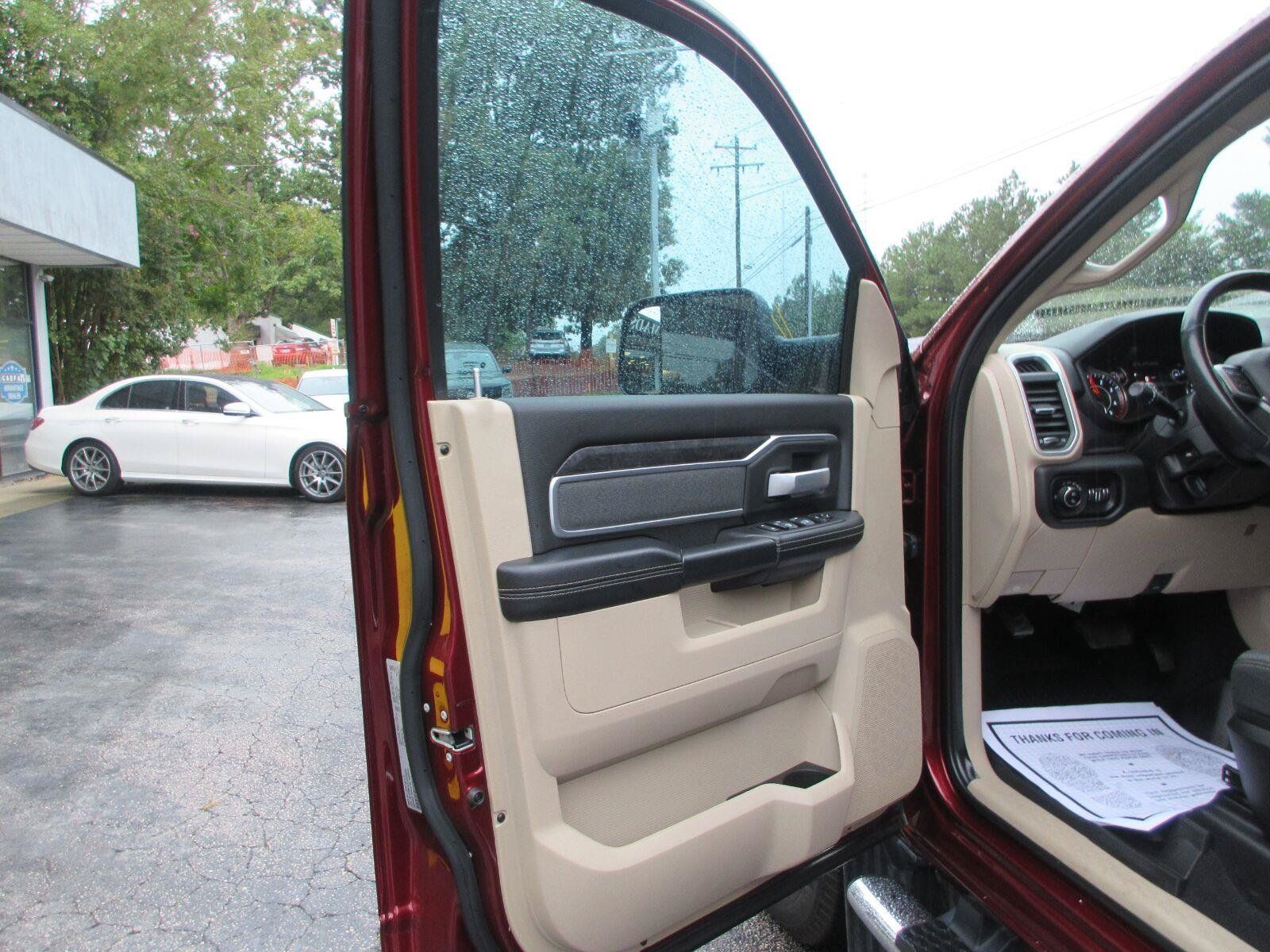 Used 2020 RAM 2500 Big Horn w/ Level 1 Equipment Group AWD/4WD image 9