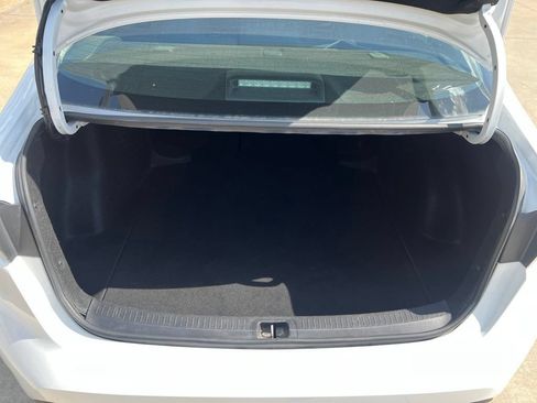 Used 2024 Toyota Corolla LE FWD image 16