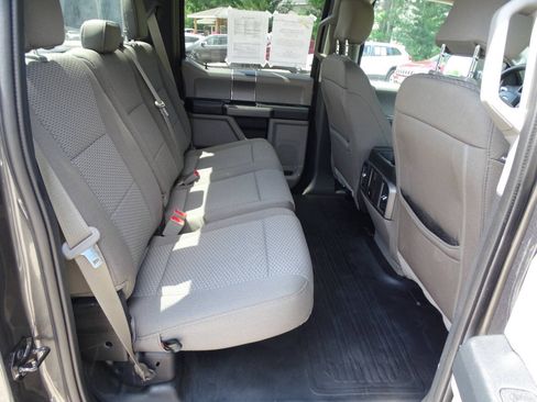 Used 2019 Ford F150 4x4 SuperCrew XLT w/ XTR Package image 35
