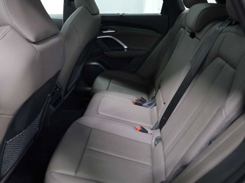 Certified 2025 Audi Q5 Premium Plus w/ Premium Plus AWD/4WD image 34