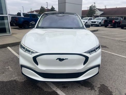 Used 2023 Ford Mustang Mach-E Premium image 9