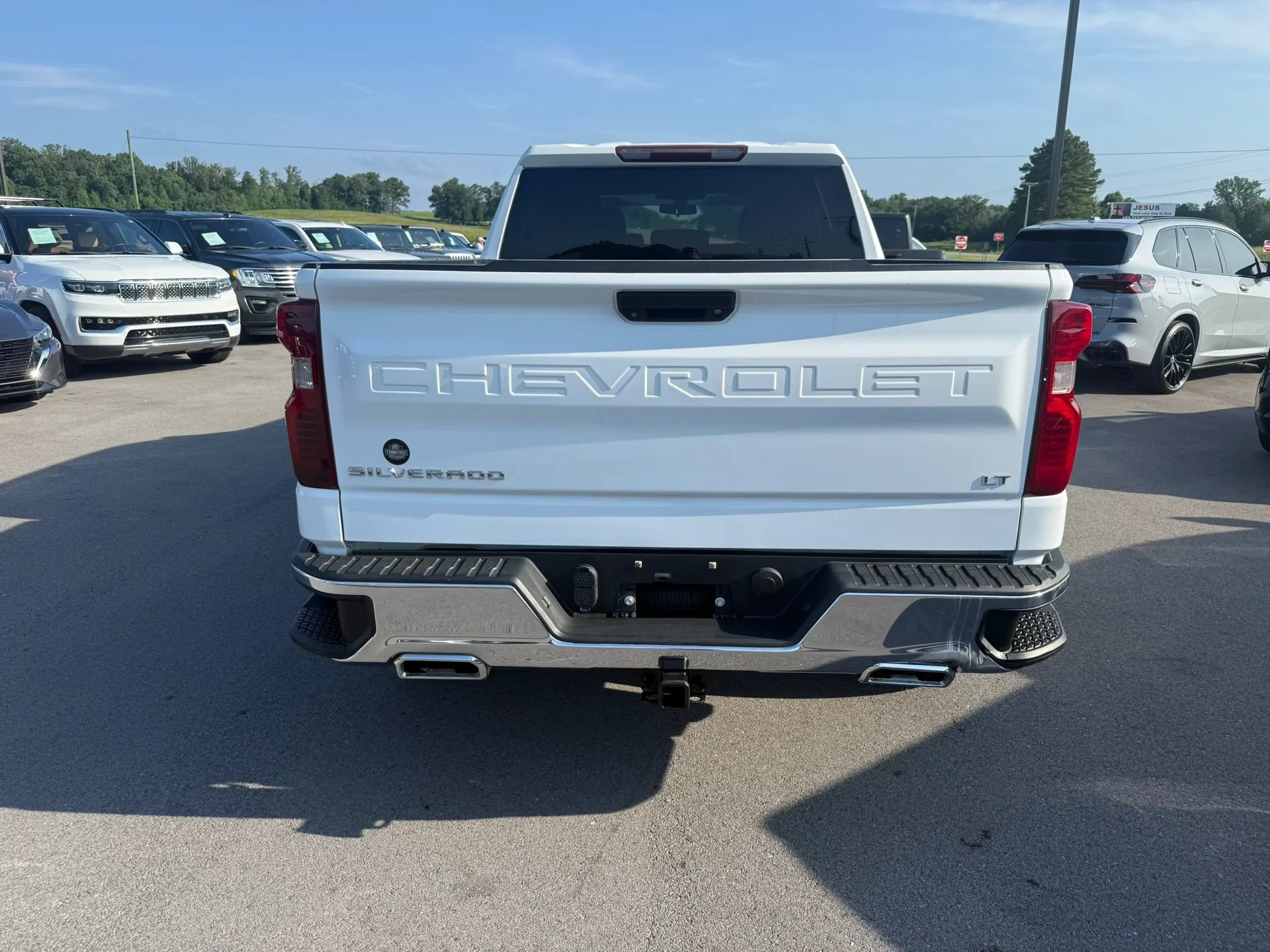 Used 2020 Chevrolet Silverado 1500 LT w/ Z71 Off-Road Package AWD/4WD image 5