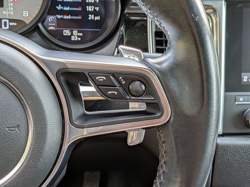 Used 2018 Porsche Macan S AWD/4WD image 9