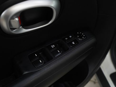 Used 2015 Kia Soul FWD image 21