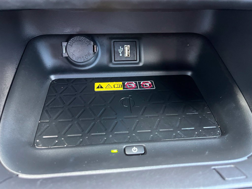 Used 2024 Toyota RAV4 XSE w/ Advanced Technology Package AWD/4WD image 31