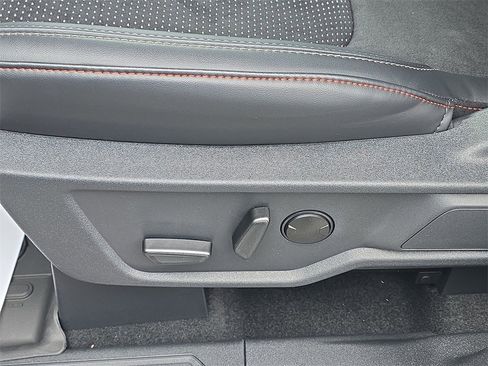 New 2025 Ford Bronco Raptor w/ Interior Carbon Fiber Pack image 18