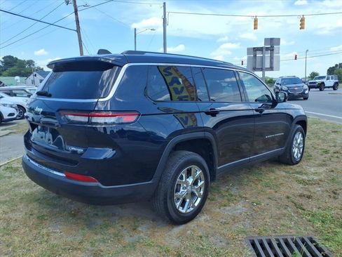 Used 2023 Jeep Grand Cherokee L Limited RWD image 2