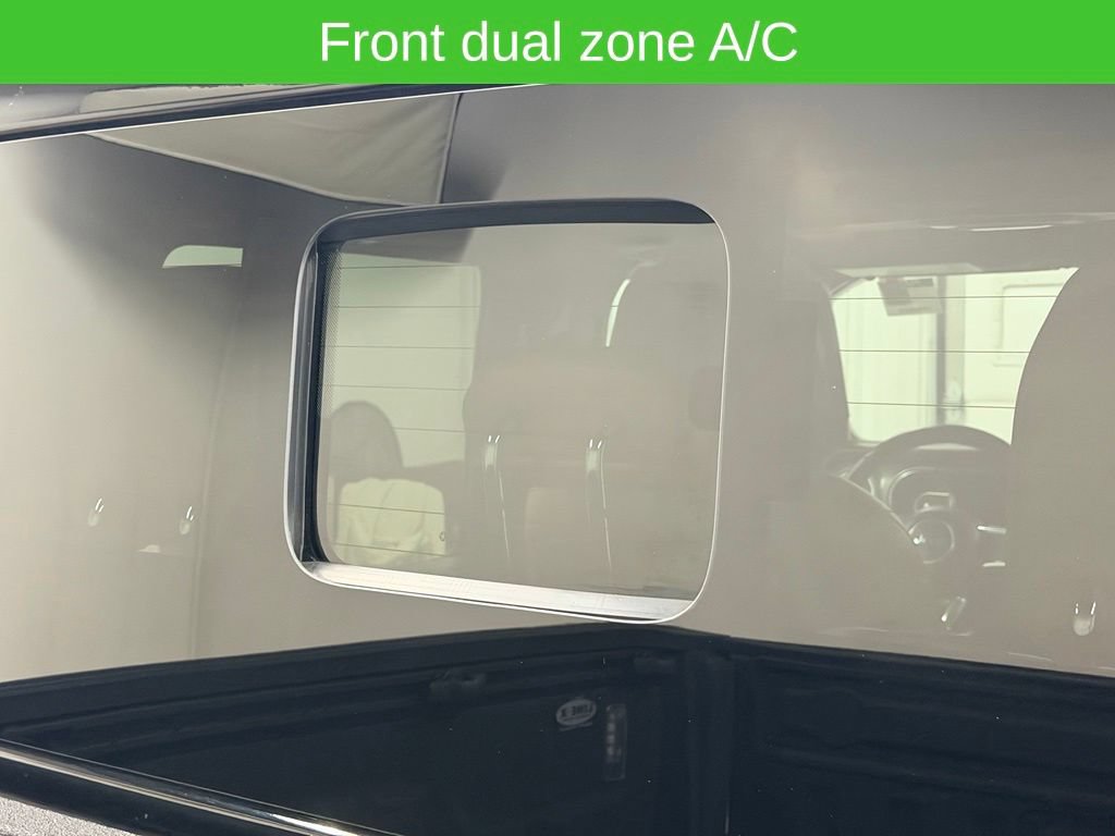 Used 2023 Jeep Gladiator Rubicon w/ LED Lighting Group AWD/4WD image 18