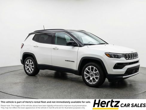 Used 2025 Jeep Compass Limited AWD/4WD image 1