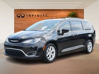 Used 2017 Chrysler Pacifica Touring-L Plus w/ Tire & Wheel Group video 1