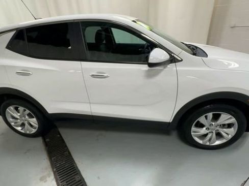 Used 2024 Buick Encore GX Preferred FWD image 9