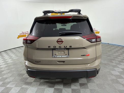 New 2026 Nissan Rogue SV AWD/4WD image 4