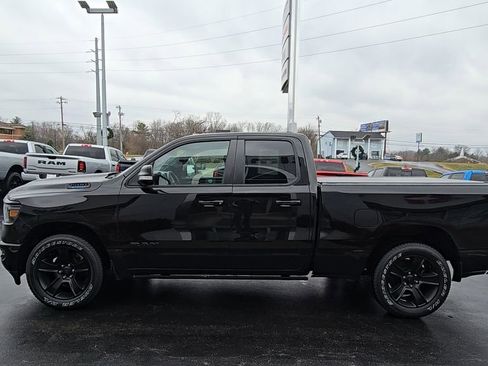 Certified 2022 RAM 1500 Big Horn w/ Night Edition image 6