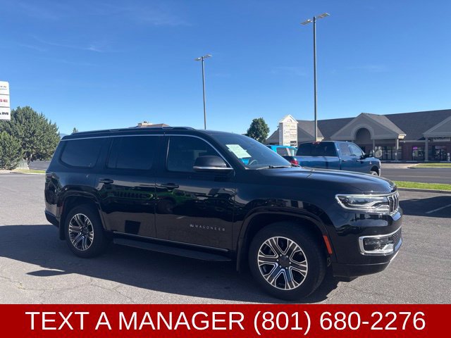 Used 2023 Jeep Wagoneer Series II w/ Mopar Step-Up Package AWD/4WD image 6