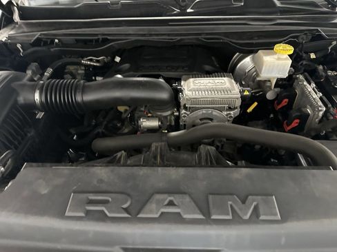 Used 2020 RAM 1500 Big Horn AWD/4WD image 9