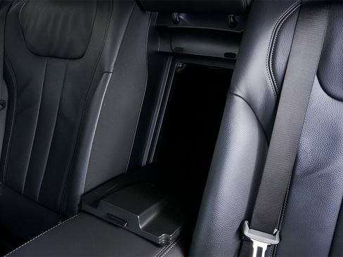 Used 2020 BMW 740i xDrive 740i xDrive image 76