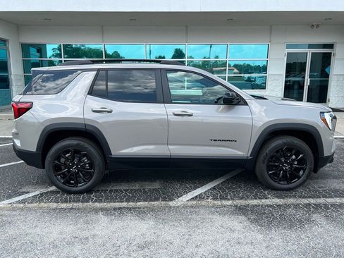 New 2026 GMC Terrain Elevation w/ Elevation Premium Package FWD image 3