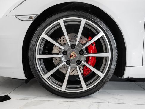 Used 2016 Porsche 911 Carrera S image 13