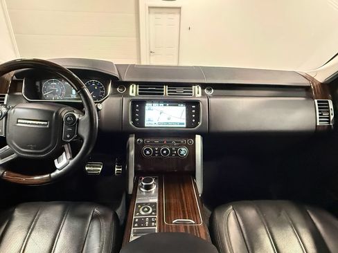 Used 2016 Land Rover Range Rover Supercharged AWD/4WD image 18