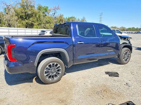 Used 2025 Toyota Tundra Limited AWD/4WD image 3