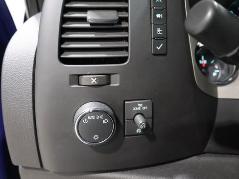 Used 2013 GMC Sierra 1500 SLE w/ Power Tech Package image 29