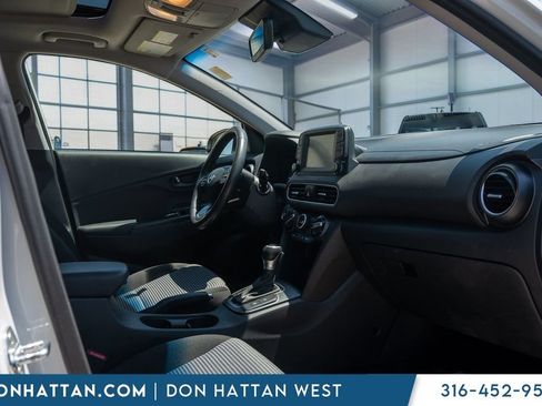 Used 2021 Hyundai Kona SEL Plus FWD image 25
