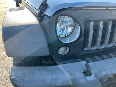 Used 2015 Jeep Wrangler Unlimited Sport w/ Quick Order Package 24S image 3