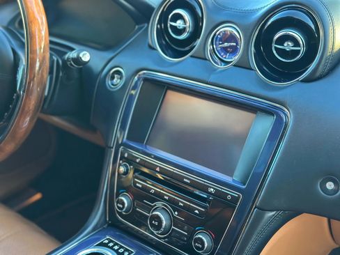 Used 2011 Jaguar XJ L Supercharged image 34