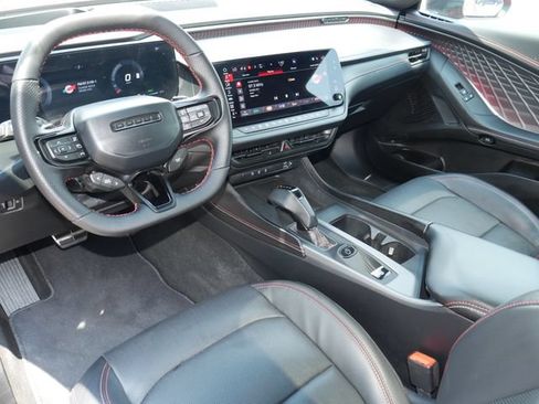 Used 2024 Dodge Charger Daytona R/T w/ Plus Group AWD/4WD image 18