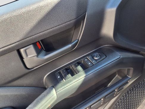 Used 2025 Toyota 4Runner SR5 image 32