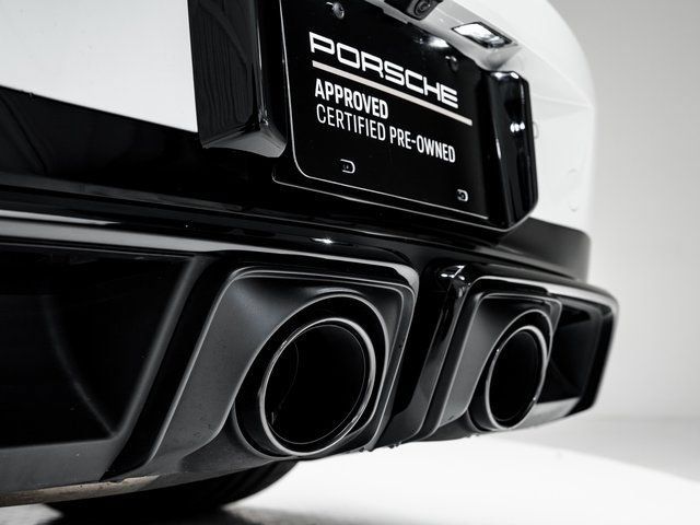 Certified 2025 Porsche 911 Carrera GTS RWD image 39