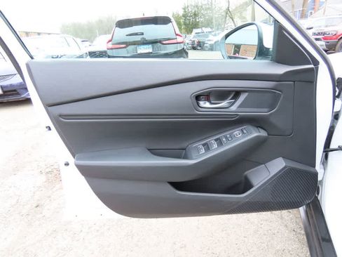 Certified 2023 Honda Accord EX image 14