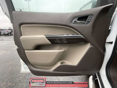 Used 2017 GMC Canyon SLT image 21