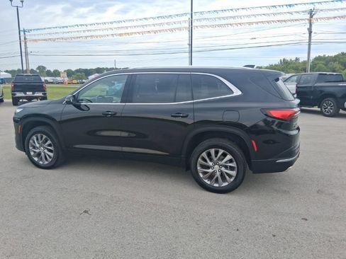 Used 2026 Buick Enclave Preferred w/ LPO, Floor Liner Package AWD/4WD image 10