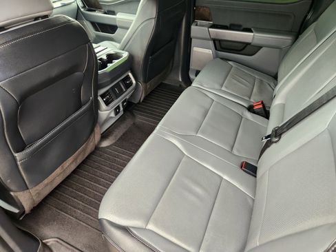 Used 2022 Ford F150 Lariat w/ Equipment Group 501A Mid image 32