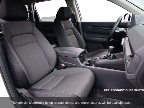 Used 2025 Honda CR-V EX image 9