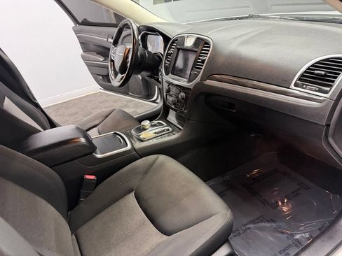 Used 2019 Chrysler 300 Touring w/ Sport Appearance Package RWD image 52