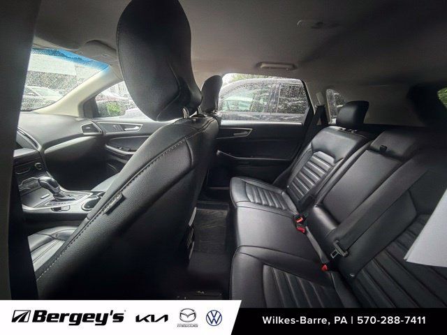 Used 2017 Ford Edge SEL w/ Equipment Group 201A AWD/4WD image 13