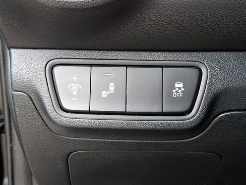 Used 2023 Kia Forte LXS w/ LXS Technology Package FWD image 27