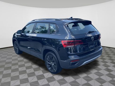 Used 2024 Volkswagen Taos S FWD image 5