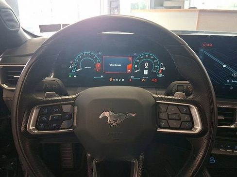 Used 2024 Ford Mustang GT Premium image 17