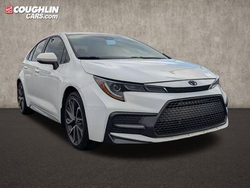 Used 2022 Toyota Corolla SE image 1