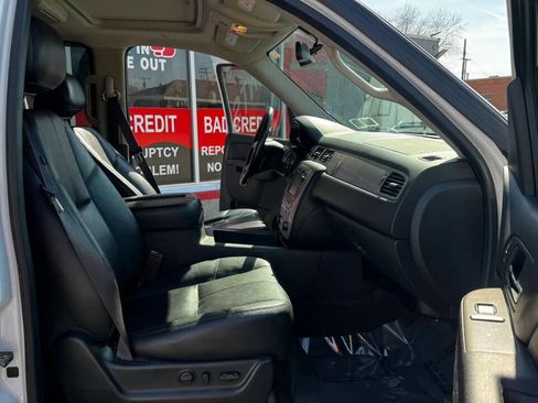 Used 2013 Chevrolet Tahoe LT AWD/4WD image 14