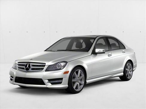 Used 2013 Mercedes-Benz C 250 Sedan image 1