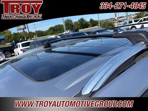 Used 2021 Ford Explorer Limited w/ Equipment Group 301A image 22