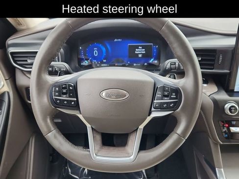 Used 2020 Ford Explorer Platinum w/ Premium Technology Package image 40